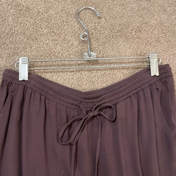 Soft Joie Drawstring Tapered Pants - Picture 3 of 6